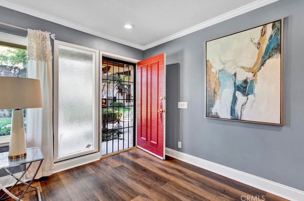 18126 Muir Woods Ct, Santa Ana CA  92708-5937 exterior