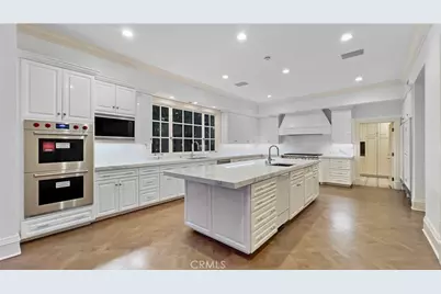 710 N Rodeo Drive, Beverly Hills, CA 90210 - Photo 9