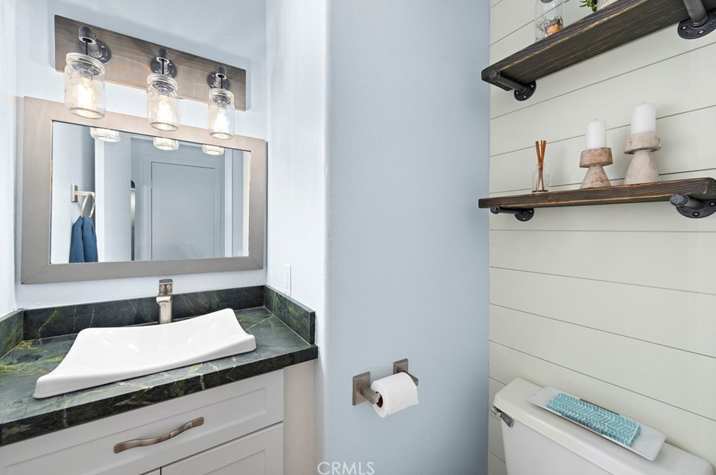 201 Cinnamon Teal, Laguna Beach CA  92656-1803 exterior