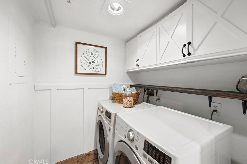 201 Cinnamon Teal, Laguna Beach CA  92656-1803 exterior