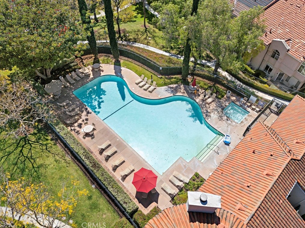 201 Cinnamon Teal, Laguna Beach CA  92656-1803 exterior