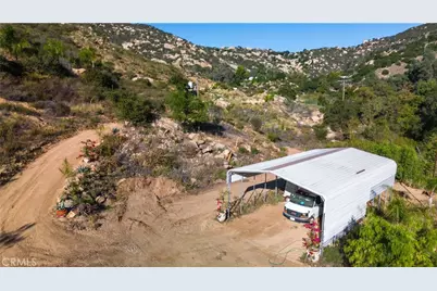 5589 Rainbow Creek Road, Fallbrook, CA 92028 - Photo 9