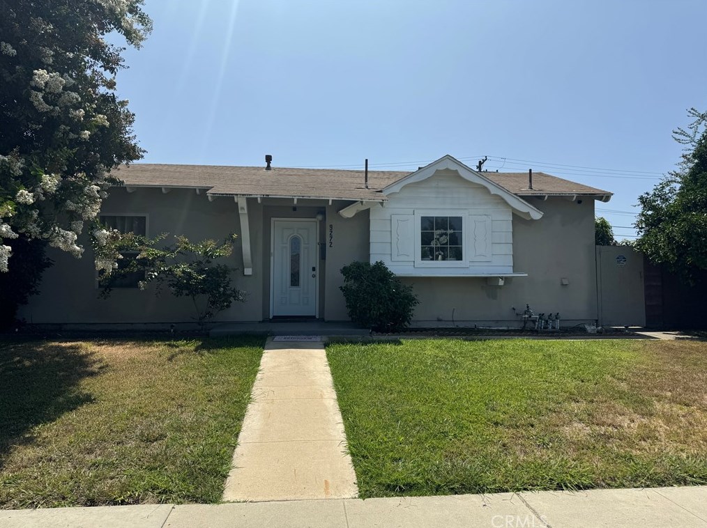 9272 Cerritos Ave, Anaheim CA  92804-5954 exterior