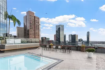 1100 Wilshire Boulevard #2608, Los Angeles, CA 90017 - Photo 19