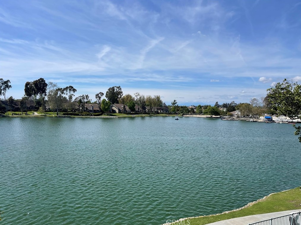 25 Havenwood, Irvine CA  92614-5436 exterior