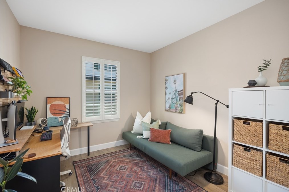 48 Dovetail, Irvine CA  92603-4202 exterior