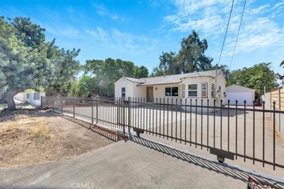 10353 Rincon Avenue, Pacoima, CA 91331 - Photo 1