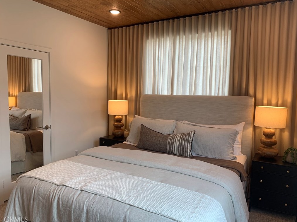 3673 Elm Ave, Long Beach CA 90807-3401 exterior