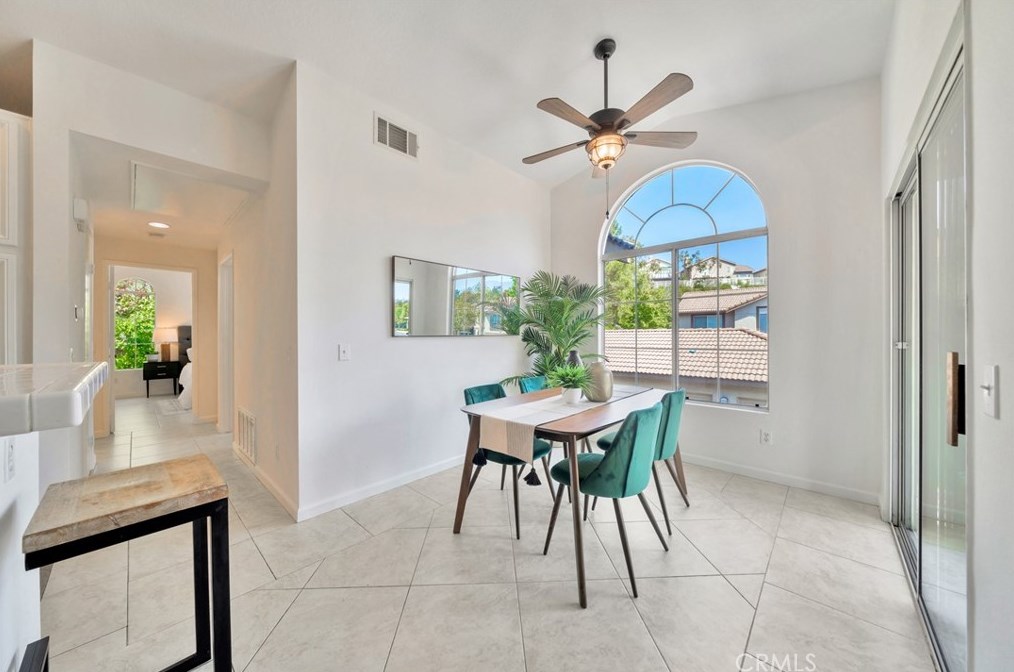 149 Chaumont Cir, El Toro CA  92610-2354 exterior