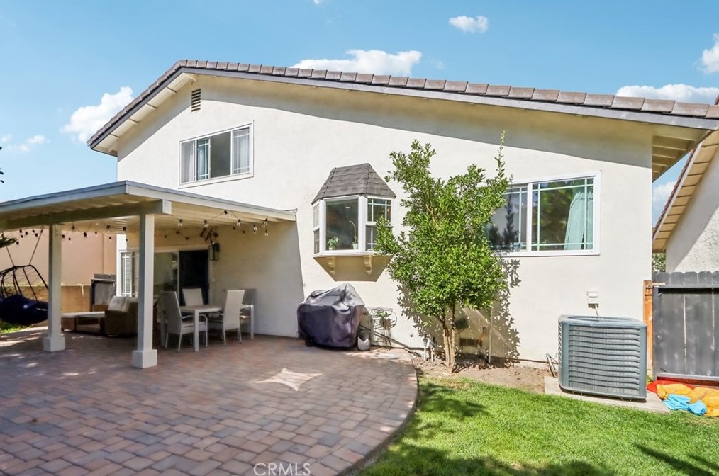 3552 Sego St, Irvine CA 92606-2624 exterior