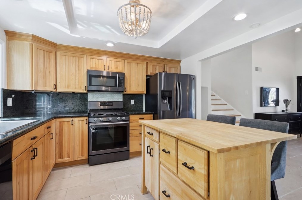 3552 Sego St, Irvine CA 92606-2624 exterior