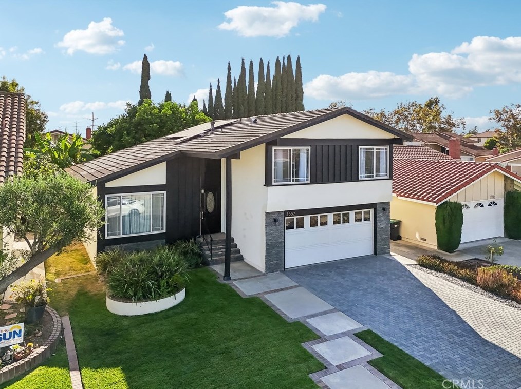 3552 Sego St, Irvine CA 92606-2624 exterior