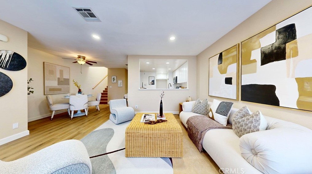 2523 Artesia Blvd, Torrance CA  90504-2957 exterior