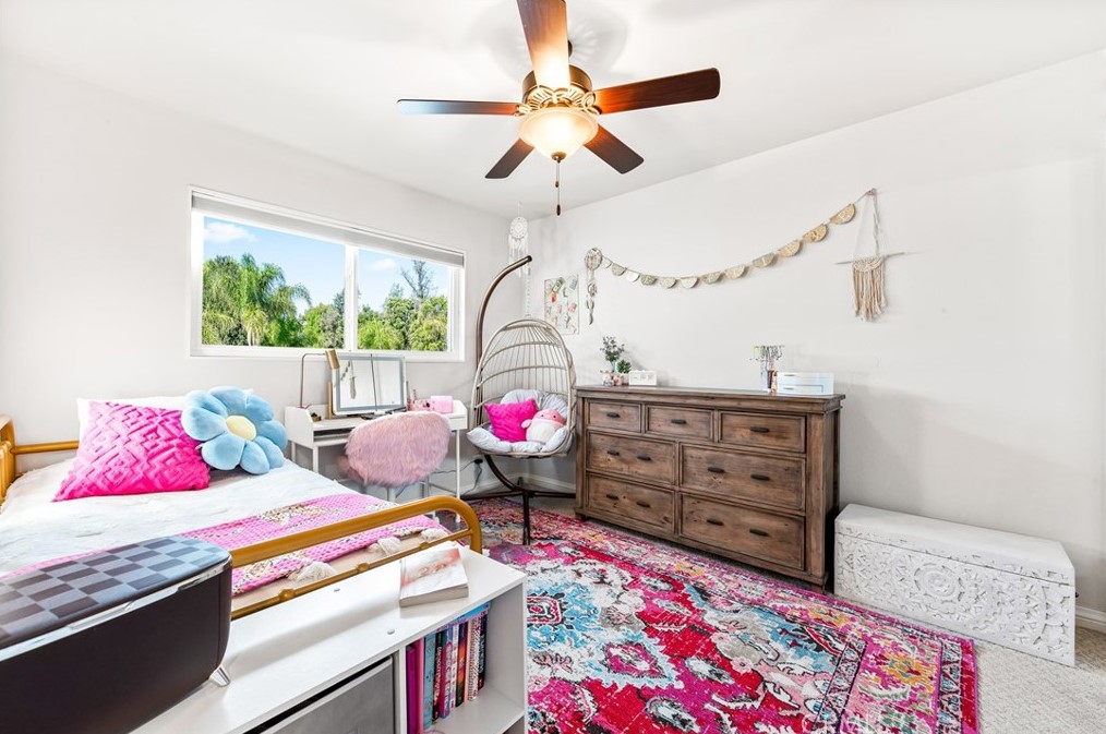 15472 Stanford Ln, Huntington Beach, CA 92647