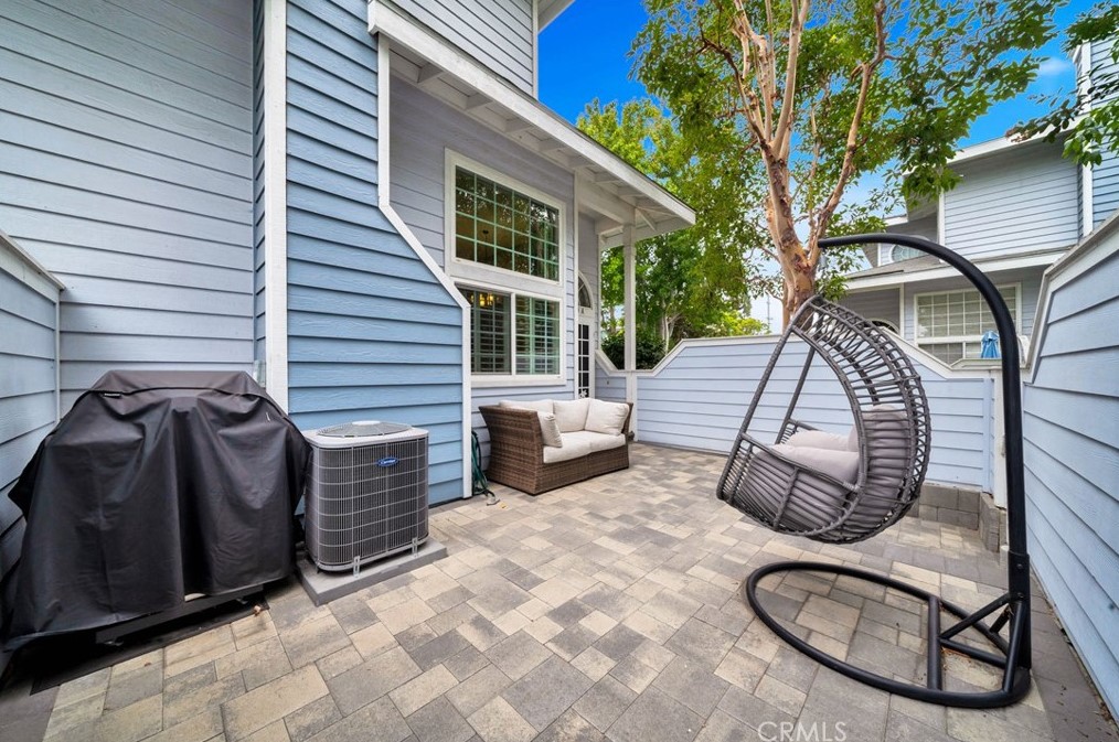19110 Beachcrest Ln #a, Huntington Beach, CA 92646