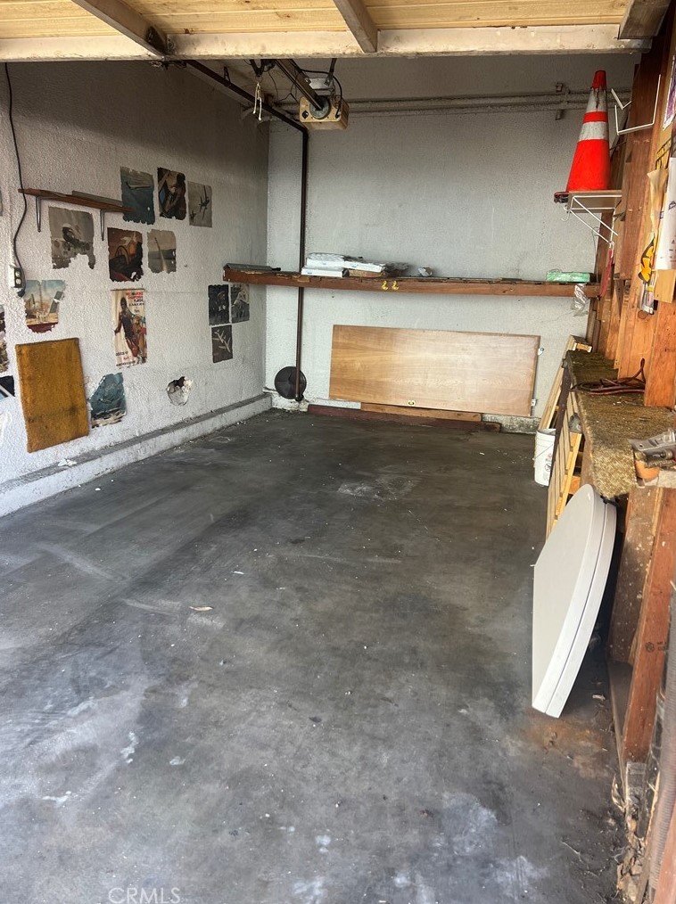 640 Elm Ave, Long Beach CA  90813-4400 exterior