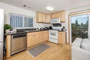512 Vista Ln, Big Bear Lake, CA 92315 - Photo 13