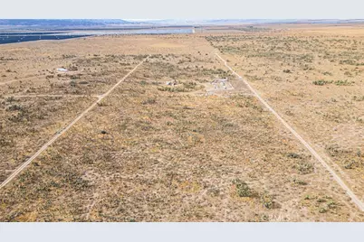 15500 W B-8 Avenue, Fairmont, CA 93536 - Photo 19