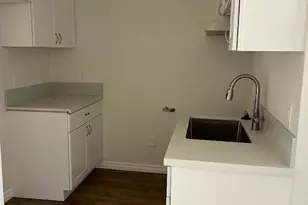 839 N Summit Ave, Pasadena, CA 91103 - Photo 11