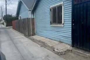 1142 E 66th St, Inglewood, CA 90302 - Photo 5