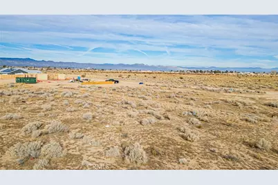 9768 Nipa Avenue, California City, CA 93505 - Photo 25