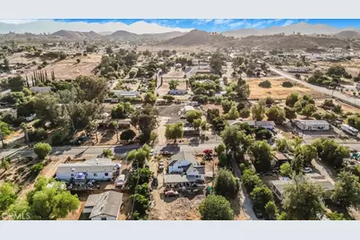 27068 Jarvis Street, Perris, CA 92570 - Photo 13