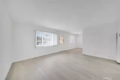 16722 Goldenwest Street, Huntington Beach, CA 92647 - Photo 43