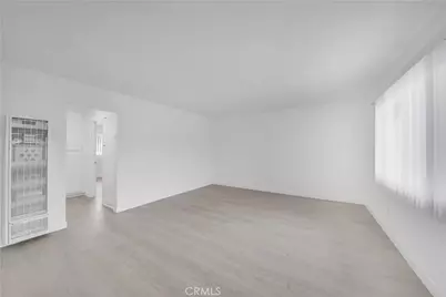 16722 Goldenwest Street, Huntington Beach, CA 92647 - Photo 41