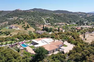 37305 Calle De Lobo, Murrieta, CA 92562 - Photo 51