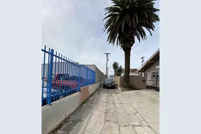 1331 Atlantic Avenue, Long Beach, CA 90813 - Photo 39
