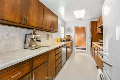 7160 Bel Air Street, Corona, CA 92881 - Photo 9