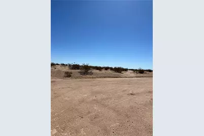 1 Solan Drive, California City, CA 93505 - Photo 15