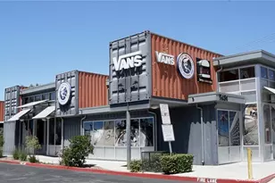 18723 Chapel Ln, Huntington Beach, CA 92646 - Photo 57