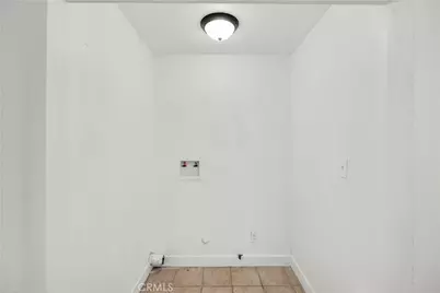 125 W Tichenor Street, Compton, CA 90220 - Photo 5