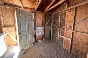 2674 Chapton Ln, Landers, CA 92285 - Photo 15