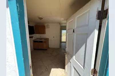 2674 Chapton Lane, Landers, CA 92285 - Photo 23