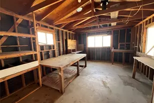 2674 Chapton Ln, Landers, CA 92285 - Photo 17