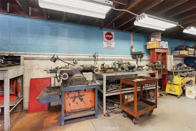 2648 Cherry Avenue, Signal Hill, CA 90755 - Photo 17