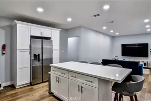 408 S Flower St, Santa Ana, CA 92703 - Photo 11
