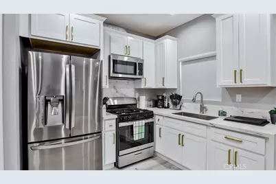 408 S Flower Street, Santa Ana, CA 92703 - Photo 39