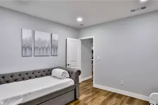 408 S Flower St, Santa Ana, CA 92703 - Photo 17