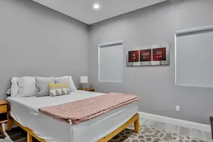 408 S Flower St, Santa Ana, CA 92703 - Photo 57