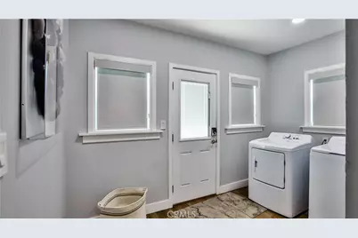 408 S Flower Street, Santa Ana, CA 92703 - Photo 29