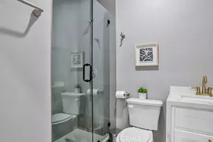 408 S Flower St, Santa Ana, CA 92703 - Photo 51