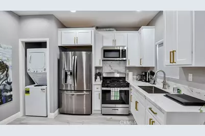 408 S Flower Street, Santa Ana, CA 92703 - Photo 39