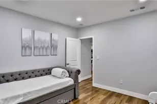 408 S Flower St, Santa Ana, CA 92703 - Photo 17