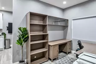 408 S Flower St, Santa Ana, CA 92703 - Photo 49