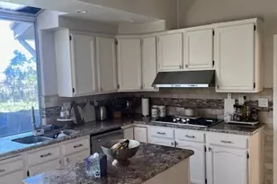 2899 Amber Dr, Corona, CA 92882 - Photo 9