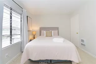 306 Streamwood, Irvine, CA 92620 - Photo 3