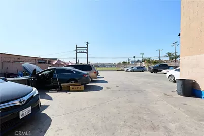 3655 W 139th Street, Hawthorne, CA 90250 - Photo 11